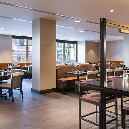 Marriott St. Louis Grand Hotel Екстериор снимка