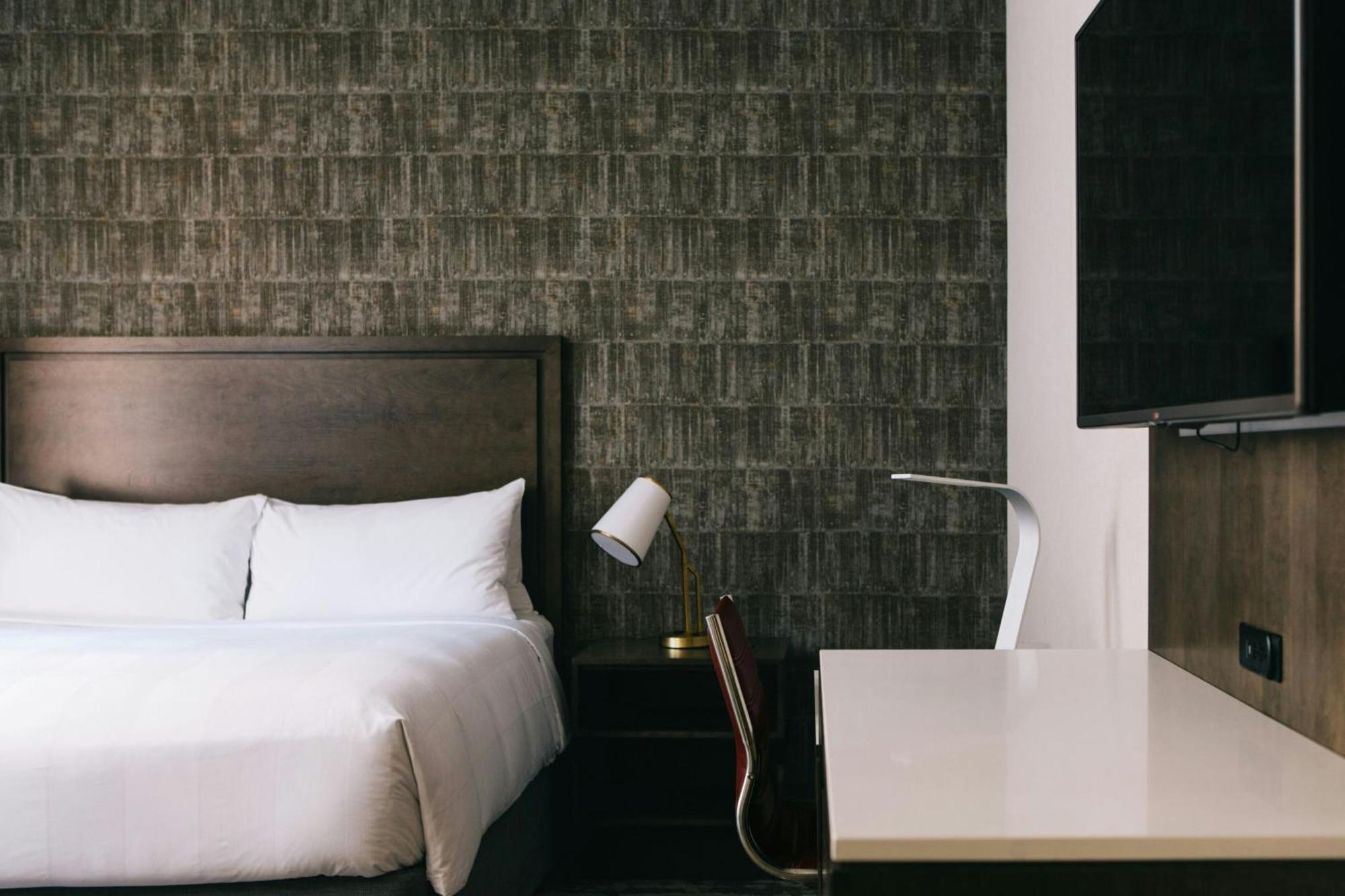 Marriott St. Louis Grand Hotel Екстериор снимка